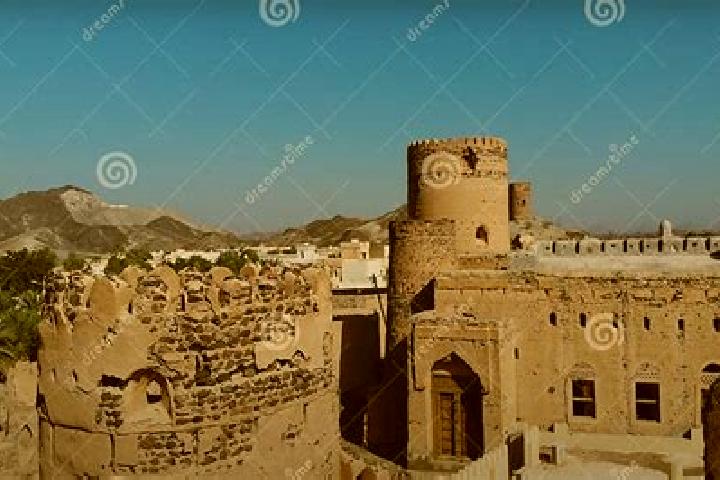 escort Al Qabil