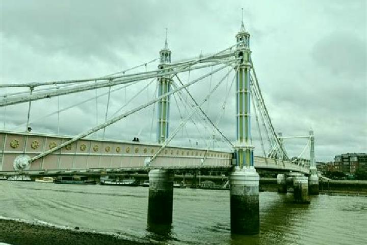 escort Albert Bridge