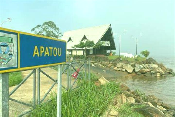 escort Apatou