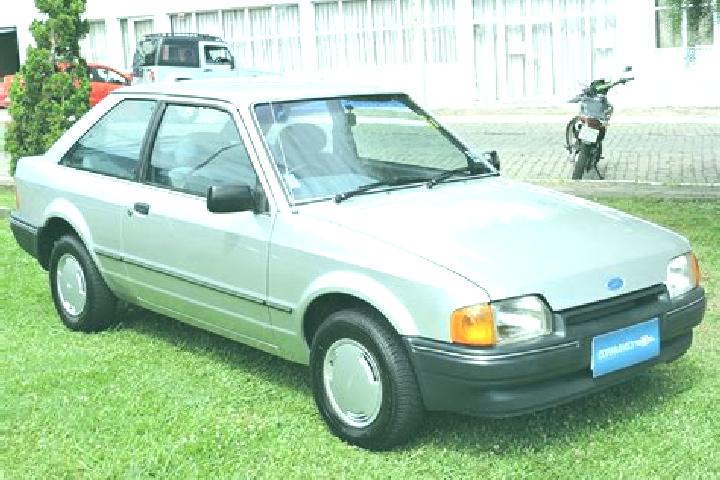 escort Apora