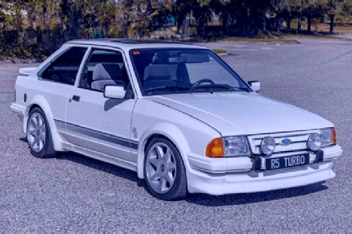 escort Apui