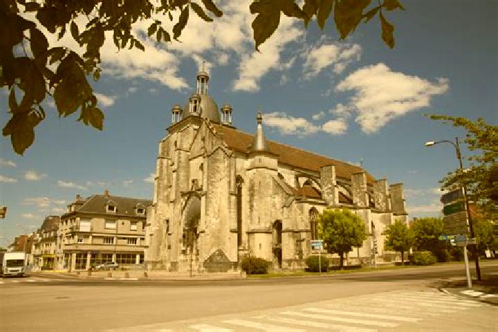 escort Arcis-sur-Aube