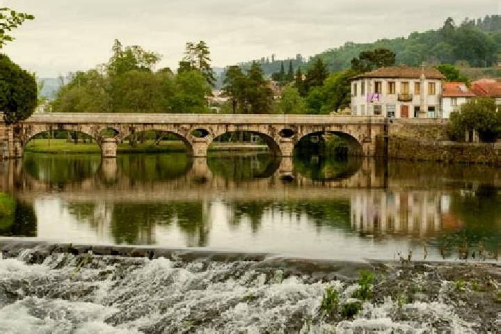 escort Arcos de Valdevez
