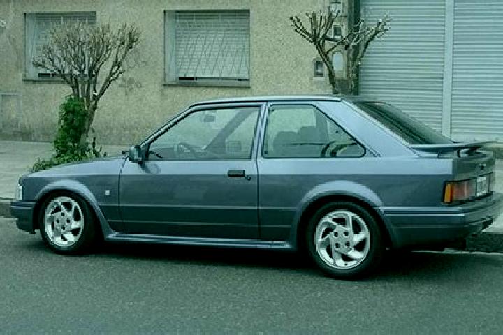 escort Argomulyo