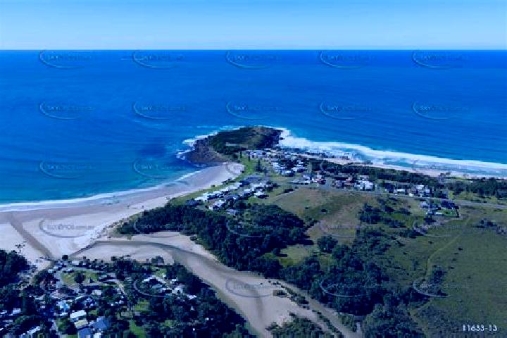 escort Arrawarra Headland