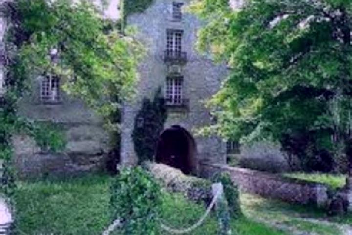 escort Ascheres-le-Marche