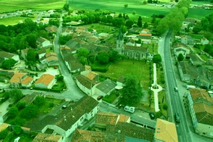 escort Asnieres-la-Giraud