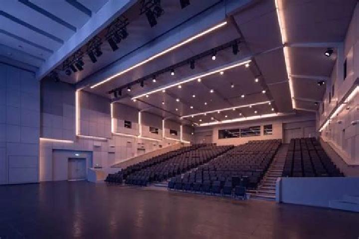escort Auditorium