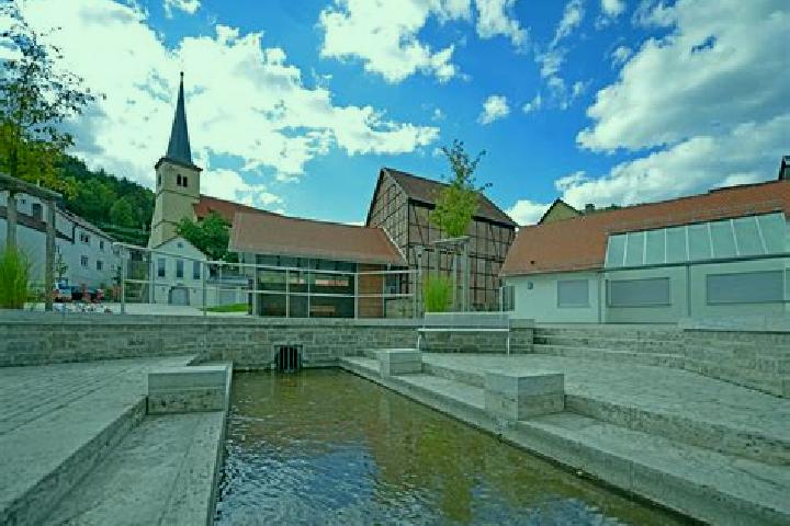 escort Aura an der Saale
