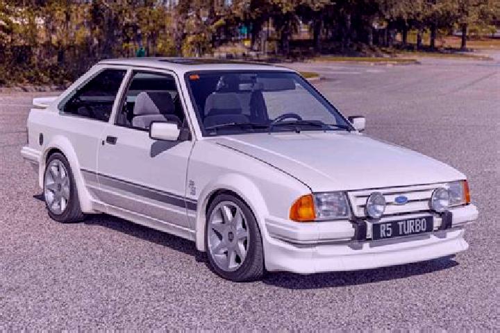 escort Austrey