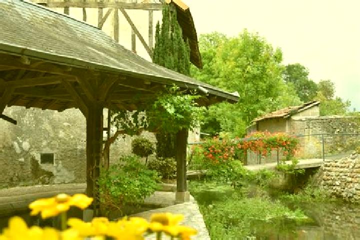 escort Autry-le-Chatel