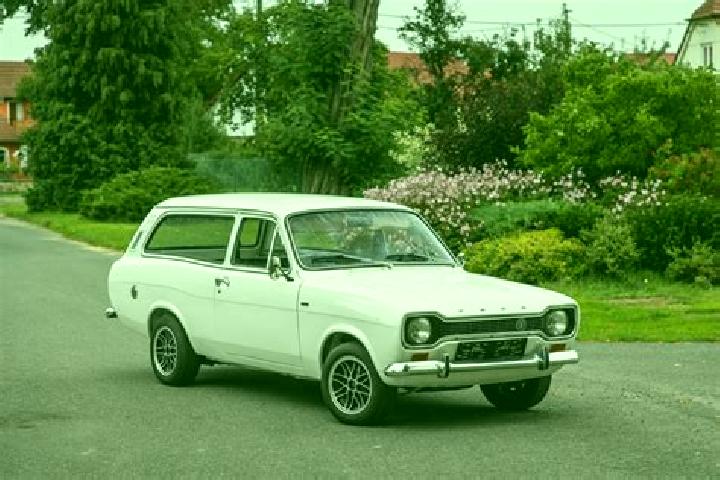 escort Auvers