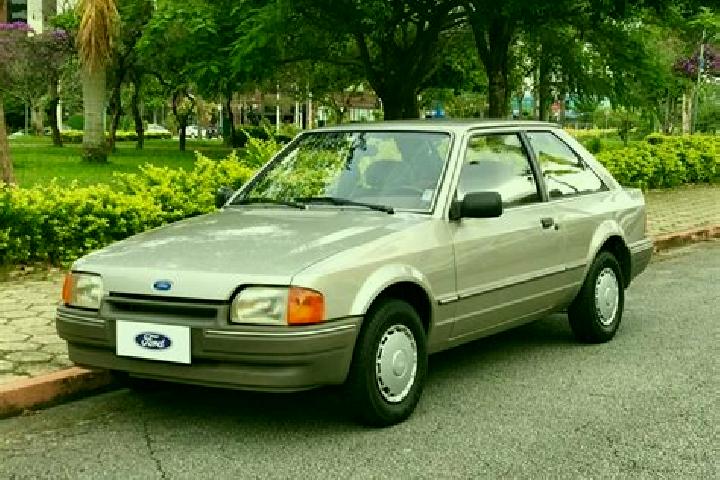 escort Ayent