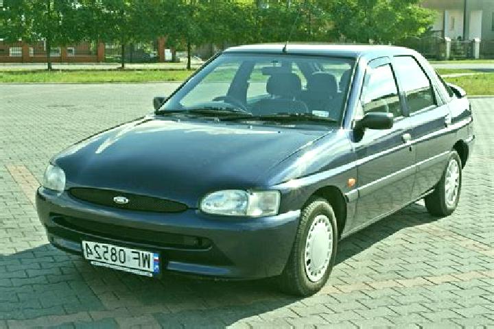 escort Bacesti