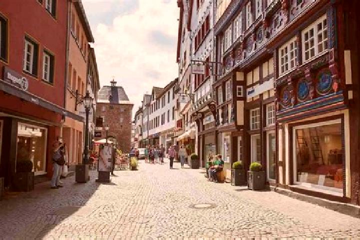 escort Bad Muenstereifel