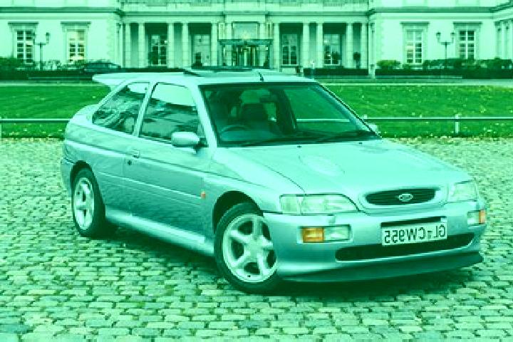 escort Balmoral