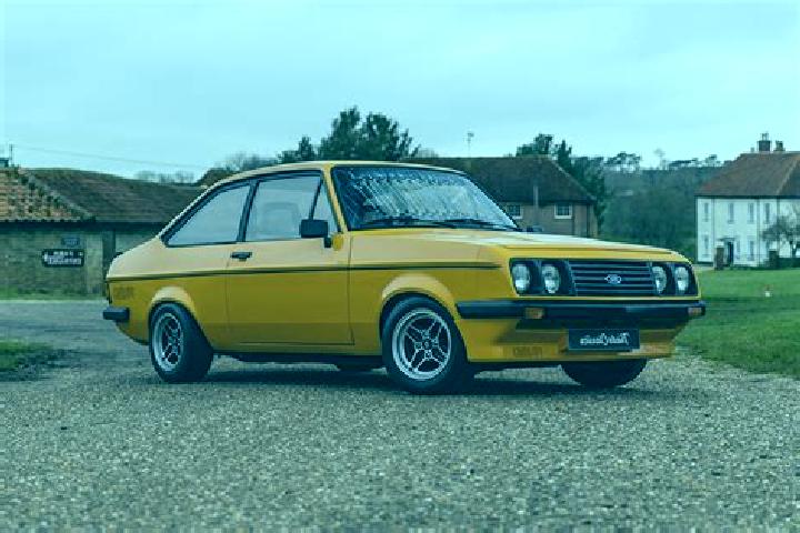 escort Balmullo