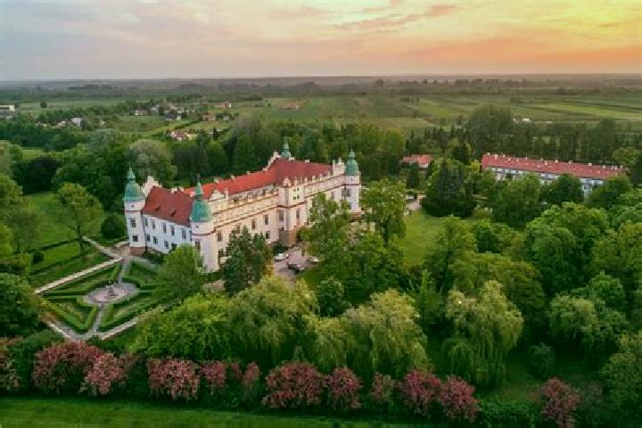 escort Baranow Sandomierski