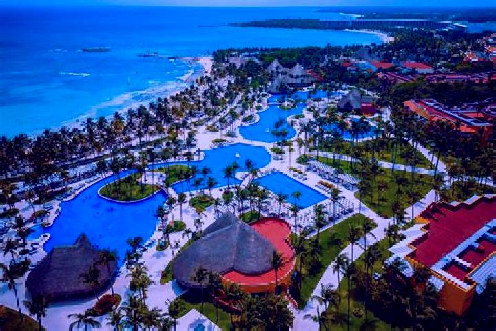 escort Barcelo Maya