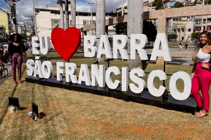 escort Barra de Sao Francisco