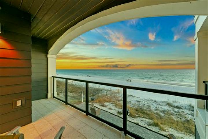 escort Beach Haven