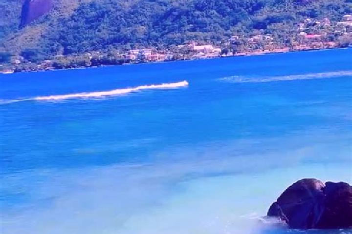 escort Beau Vallon