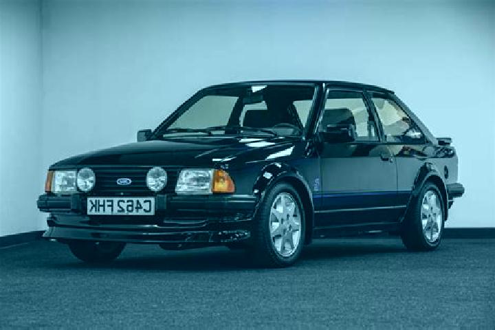 escort Behrensdorf