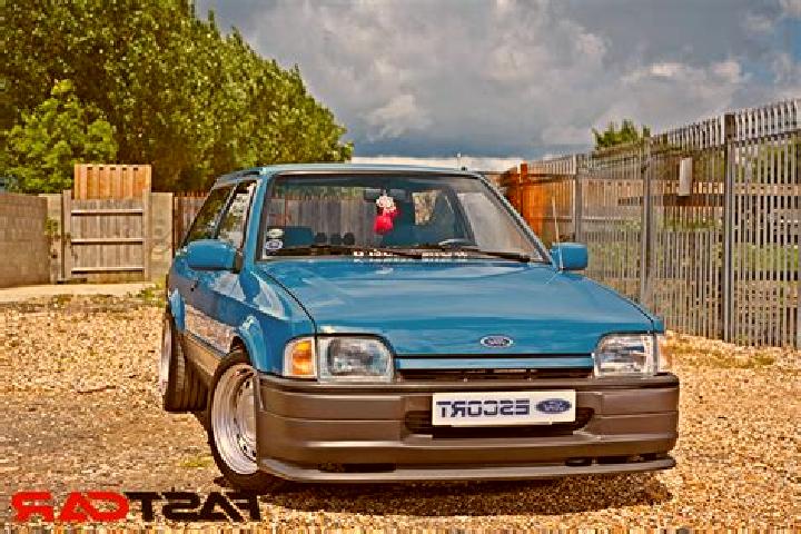 escort Bhalukdubi