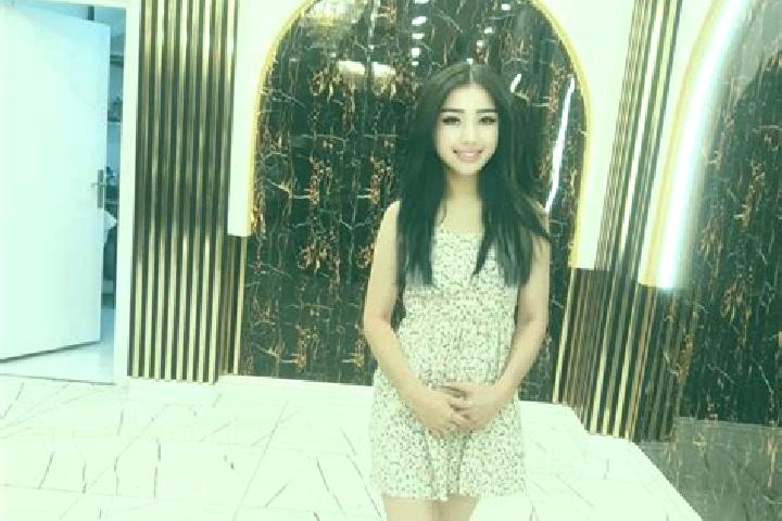 escort Bi r Awnah