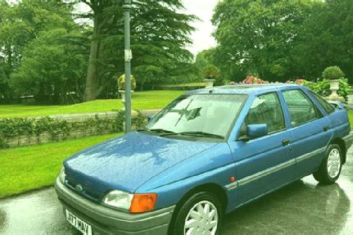 escort Blue Berry Hill