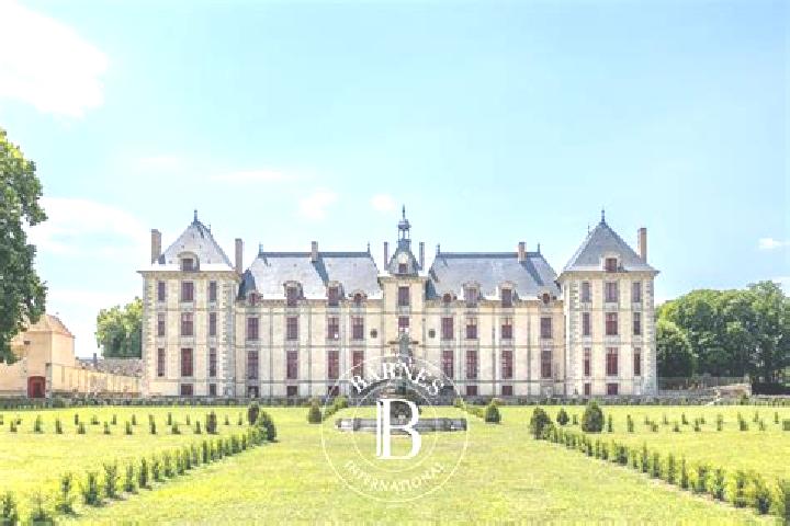 escort Bouray-sur-Juine