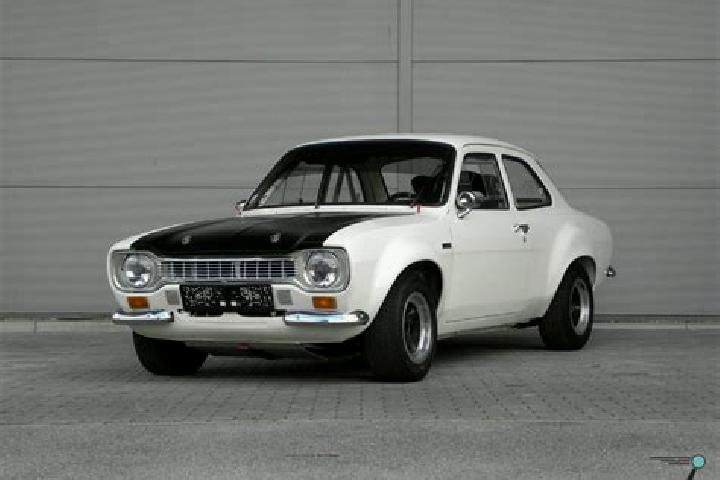 escort Bouzke