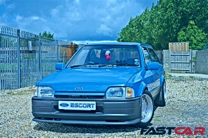 escort Brinsmead