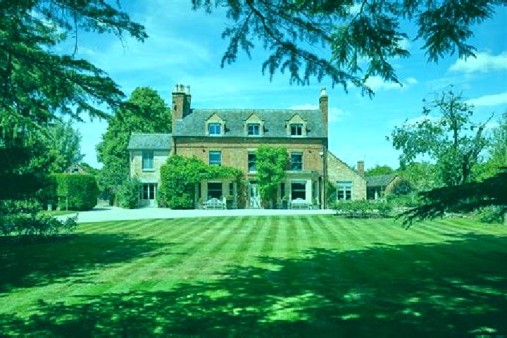 escort British Properties
