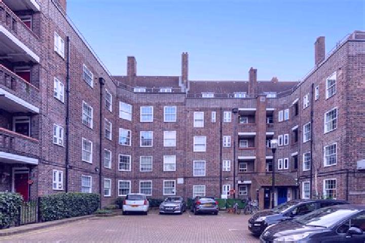 escort Brixton Hill