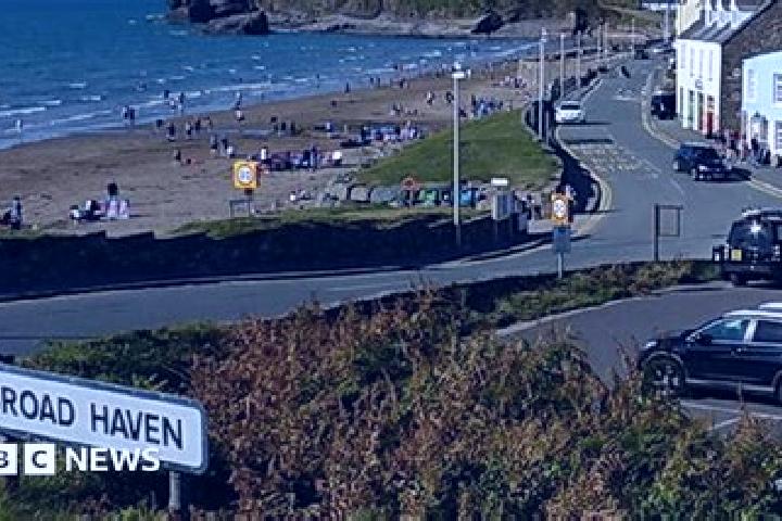 escort Broad Haven