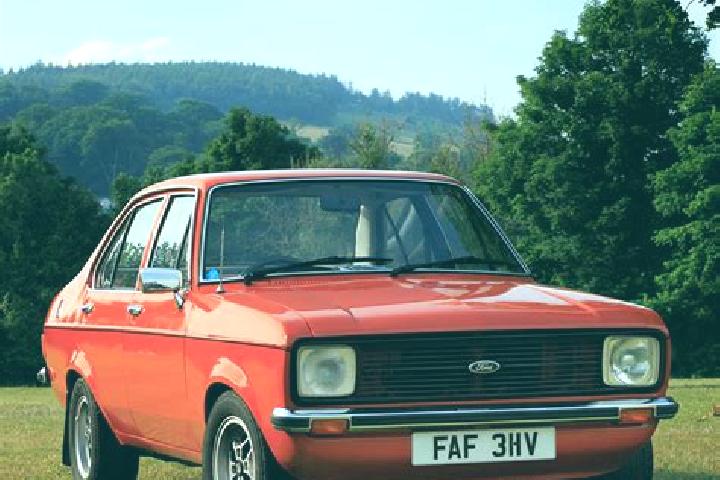 escort Bruhl