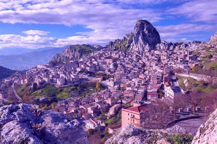 escort Caltabellotta