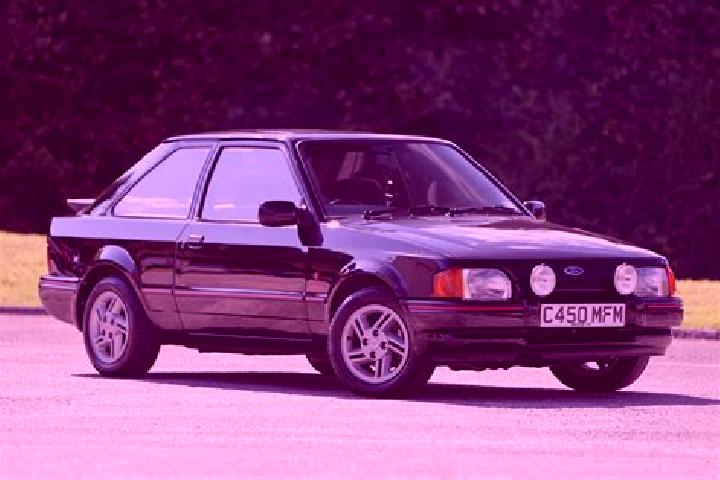 escort Camalig