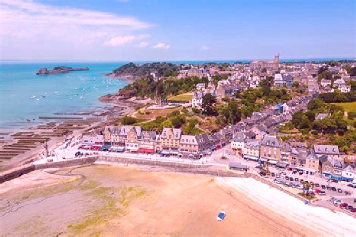 escort Cancale