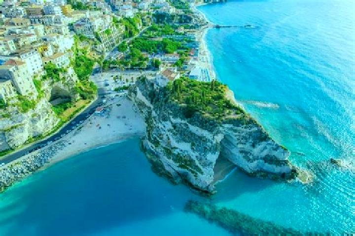 escort Candidoni