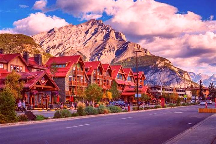 escort Canmore