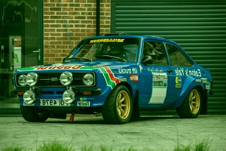 escort Cardrona Mains