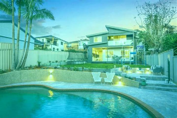 escort Caringbah South