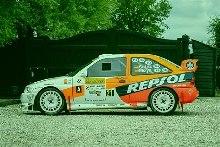 escort Carlos Reyles