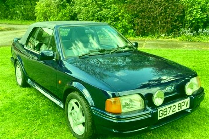 escort Carrick