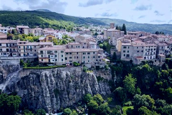 escort Castelletto d Orba