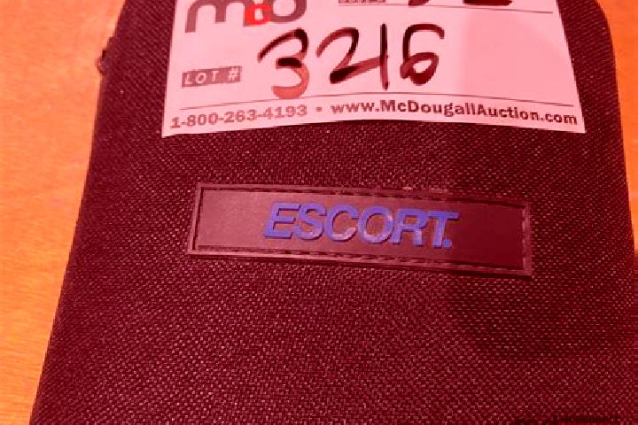 escort Central McDougall