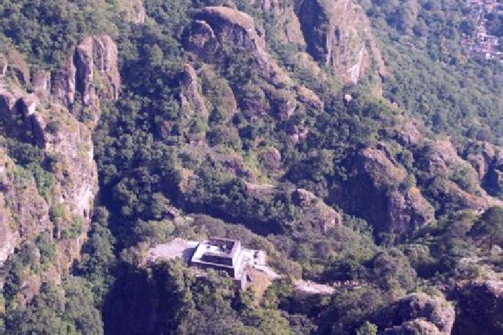 escort Cerro del Murcielago