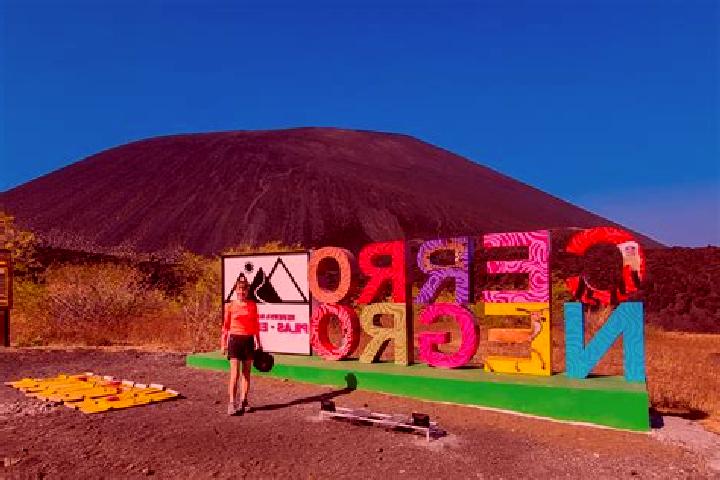 escort Cerro Negro